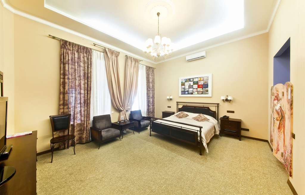 Frapolli Hotel Odesa Habitación foto